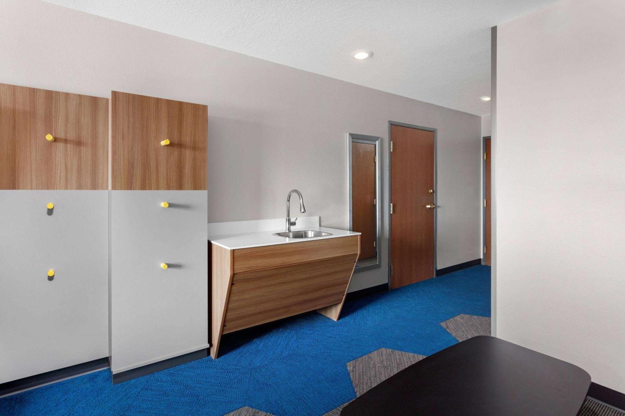 Microtel Inn & Suites By Wyndham Rapid City Esterno foto